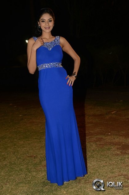 Sanam-Shetty-at-Premikudu-Movie-Audio-Launch